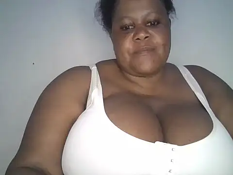 Snapshot of Sexy_boobiess chatting on May 2026 07:57:02 PM Sexy boobiess online show from May 2026 07:57:02 PM