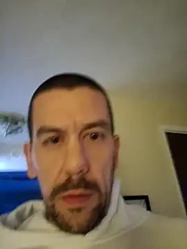Snapshot of FrankGrimey chatting on May 2026 01:05:01 AM FrankGrimey online show from May 2026 01:05:01 AM