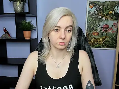 velvetanne online show from May 2026 06:33:02 AM