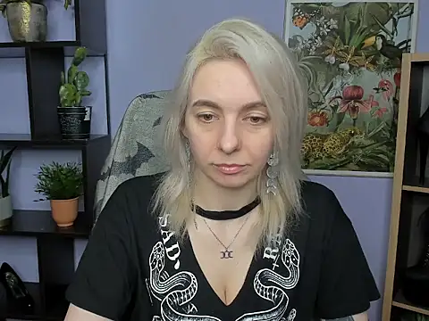 velvetanne online show from June 2026 06:24:01 AM
