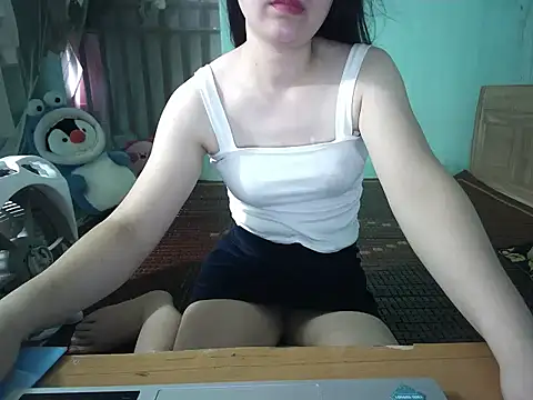 hanyna online show from May 2026 04:33:02 AM