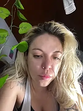 Natashabennett online show from May 2026 03:24:02 AM