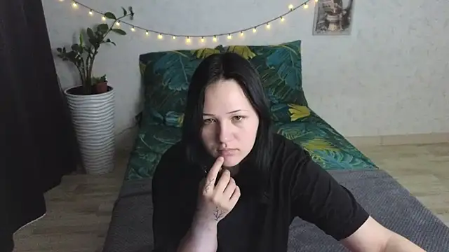Snapshot of Tori_cute chatting on June 2026 01:24:01 AM Tori cute online show from June 2026 01:24:01 AM