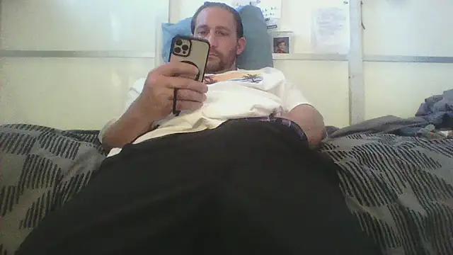 brazybooty92 online show from June 2026 09:37:02 PM