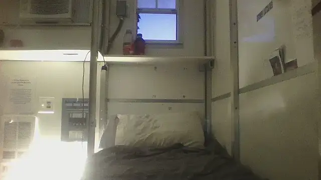 brazybooty92 online show from June 2026 03:56:01 AM