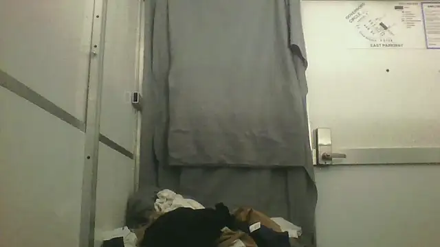 brazybooty92 online show from June 2026 09:53:01 AM