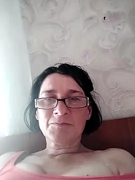 Snapshot of MarieSinsss chatting on May 2026 11:32:02 AM MarieSinsss online show from May 2026 11:32:02 AM