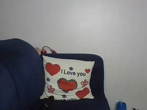 Snapshot of Kinky_Sexy chatting on June 2026 04:38:01 PM Kinky Sexy online show from June 2026 04:38:01 PM