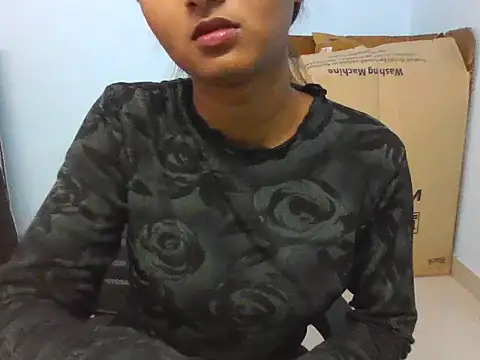 Snapshot of Athling__ chatting on June 2026 06:13:02 AM Athling online show from June 2026 06:13:02 AM