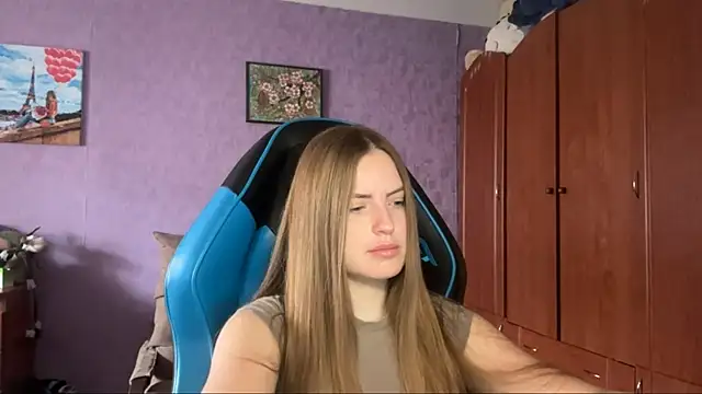 SilkSinner  online show from May 2026 08:01:01 AM
