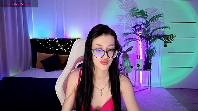 Snapshot of Ariella_Me chatting on July 2026 07:23:02 AM Ariella Me online show from July 2026 07:23:02 AM