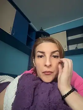 Snapshot of Hot-Milf4U chatting on June 2026 06:46:02 AM Hot-Milf4U online show from June 2026 06:46:02 AM