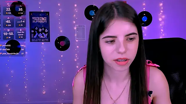 Snapshot of lyra_desire chatting on May 2026 10:43:01 AM lyra desire online show from May 2026 10:43:01 AM