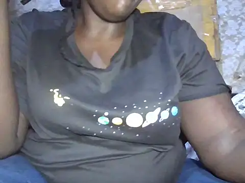 Snapshot of queenrosa3 chatting on July 2026 10:55:02 AM queenrosa3 online show from July 2026 10:55:02 AM