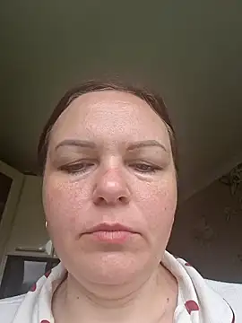 Snapshot of Meri_a chatting on June 2026 05:41:01 AM Meri a online show from June 2026 05:41:01 AM