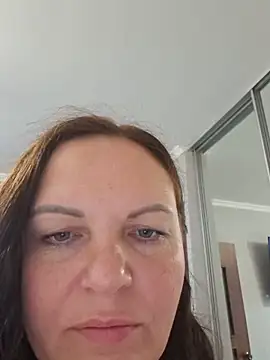 Snapshot of Meri_a chatting on June 2026 04:35:01 PM Meri a online show from June 2026 04:35:01 PM