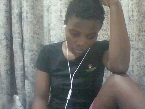 Snapshot of tina_2030 chatting on June 2026 04:39:01 AM tina 2030 online show from June 2026 04:39:01 AM
