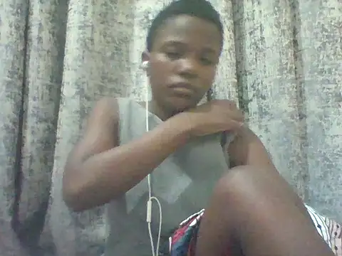 Snapshot of tina_2030 chatting on May 2026 05:22:02 PM tina 2030 online show from May 2026 05:22:02 PM