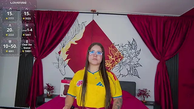 Snapshot of Lia_Avalon chatting on July 2026 12:00:02 PM Lia Avalon online show from July 2026 12:00:02 PM
