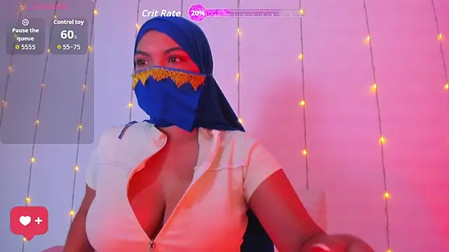 Amira 002 online show from May 2026 07:34:01 PM