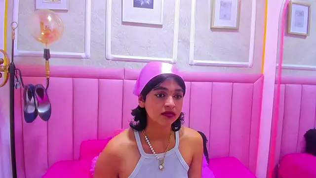 Snapshot of velvet_girll chatting on July 2026 02:49:02 PM velvet girll online show from July 2026 02:49:02 PM