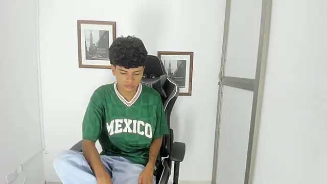 Snapshot of jacob_cum23 chatting on July 2026 02:06:02 PM jacob cum23 online show from July 2026 02:06:02 PM