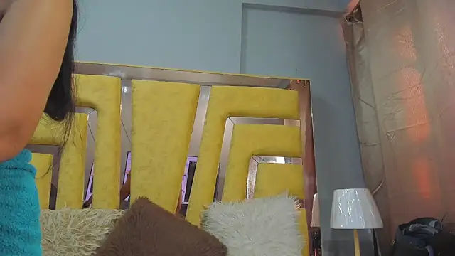 VikyThomsonn online show from July 2026 01:39:02 PM