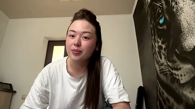 Snapshot of ChelsieThuman chatting on June 2026 04:39:01 AM ChelsieThuman online show from June 2026 04:39:01 AM
