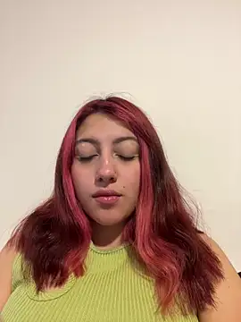 Emma Cut online show from May 2026 09:47:01 PM
