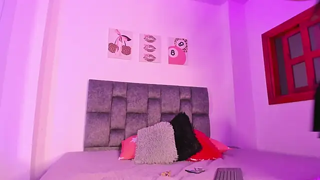 VALE BUNNY07 online show from May 2026 01:52:02 PM