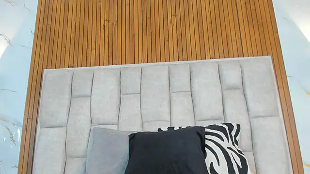 Ivy grayy  online show from July 2026 06:03:01 PM