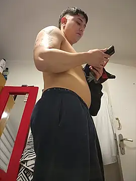 BodyGym18 online show from June 2026 02:24:02 AM