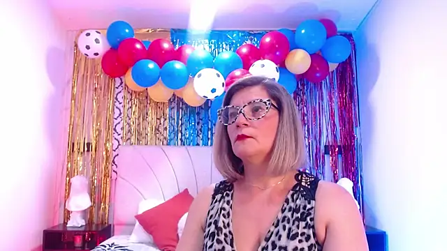 Snapshot of Samantha_Brm chatting on June 2026 04:45:01 PM Samantha Brm online show from June 2026 04:45:01 PM