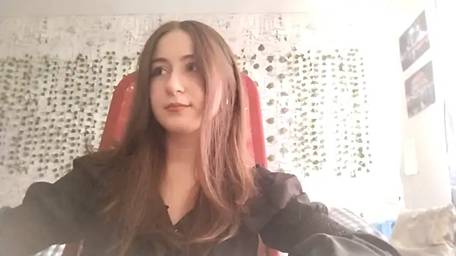 Pollykiss online show from June 2026 09:59:01 AM