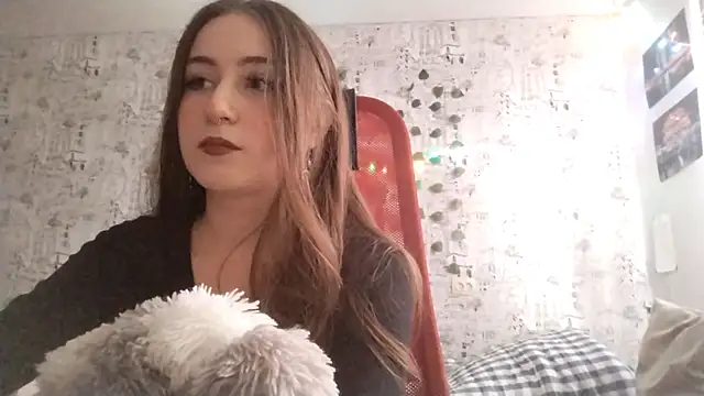 Pollykiss online show from June 2026 10:38:02 AM