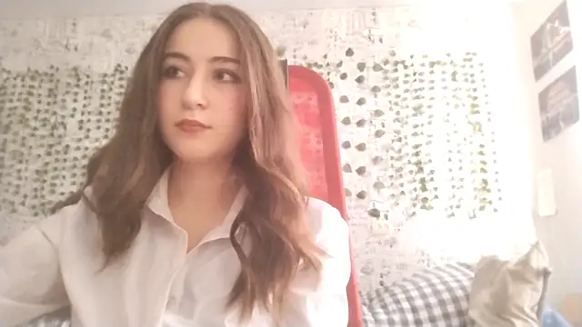 Pollykiss online show from June 2026 09:32:02 AM