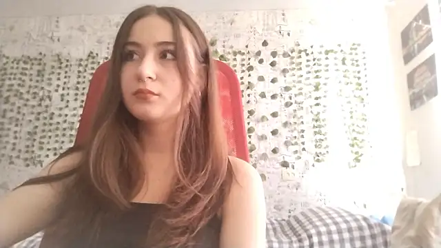 Pollykiss online show from July 2026 09:38:02 AM