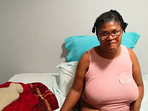 CandyYumsAerolaXX online show from June 2026 07:19:02 PM
