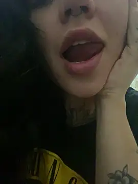 Greseli online show from May 2026 10:26:01 PM