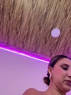 Snapshot of victoriaPastori chatting on May 2026 05:38:02 AM victoriaPastori online show from May 2026 05:38:02 AM