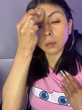 Majo jones online show from July 2026 05:03:02 PM