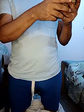 Snapshot of EryckSet chatting on June 2026 01:38:01 PM EryckSet online show from June 2026 01:38:01 PM