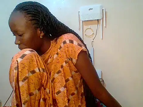 Shania loveer online show from May 2026 07:36:02 PM