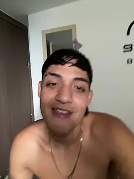 Emannuel  777 online show from May 2026 10:04:02 PM
