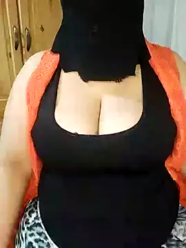 Snapshot of Farisa-24 chatting on June 2026 07:37:02 PM Farisa-24 online show from June 2026 07:37:02 PM