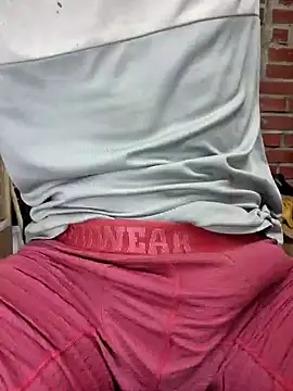 Snapshot of tom_latin chatting on June 2026 02:17:02 AM tom latin online show from June 2026 02:17:02 AM
