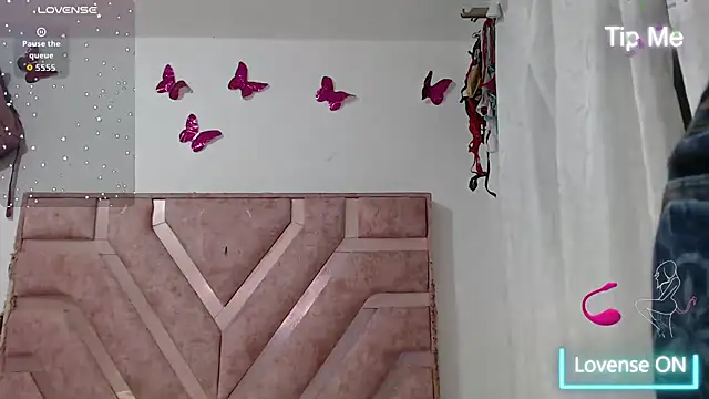 Snapshot of Angel-Hott_ chatting on June 2026 03:48:02 AM Angel-Hott online show from June 2026 03:48:02 AM