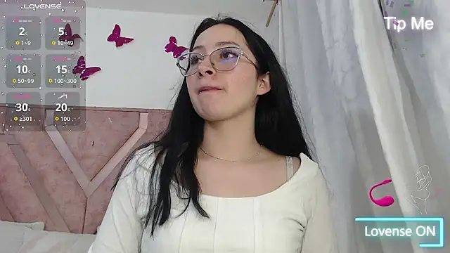 Angel-Hott  online show from May 2026 04:08:02 AM
