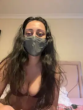 leila salem online show from July 2026 08:00:01 PM