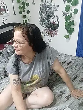 Snapshot of katrinna_ chatting on July 2026 11:35:02 PM katrinna online show from July 2026 11:35:02 PM